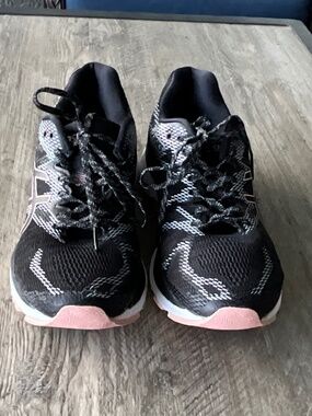 AASICS Gel Nimbus 20 Running Shoes Size 8.5 Black Geo Print Athletic Sneakers